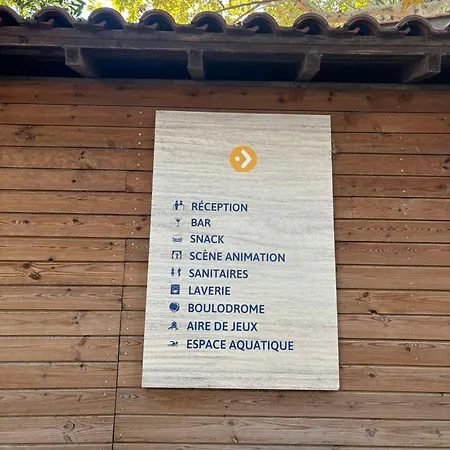 Кемпінг Joli Mobil-home Spacieux, Climatise, 3 *